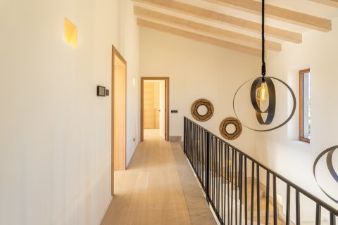 Finca for sale Els Llombards, Mallorca, Spain 5 bedrooms, 427 sq.m. No. 47800 - photo 25