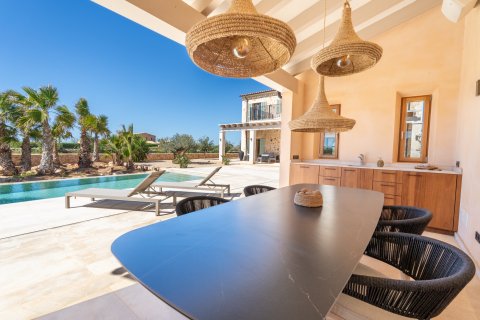 Finca for sale Els Llombards, Mallorca, Spain 5 bedrooms, 427 sq.m. No. 47800 - photo 9