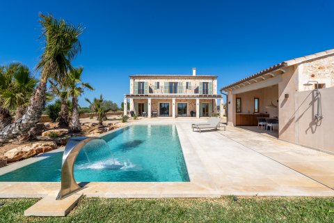 Finca for sale Els Llombards, Mallorca, Spain 5 bedrooms, 427 sq.m. No. 47800 - photo 1