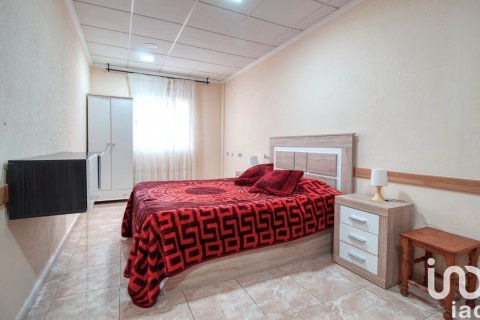 House for sale in Catral, Alicante, Spain 3 bedrooms, 115 sq.m. No. 186080 - photo 15