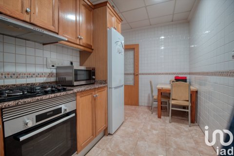 House for sale in Catral, Alicante, Spain 3 bedrooms, 115 sq.m. No. 186080 - photo 9