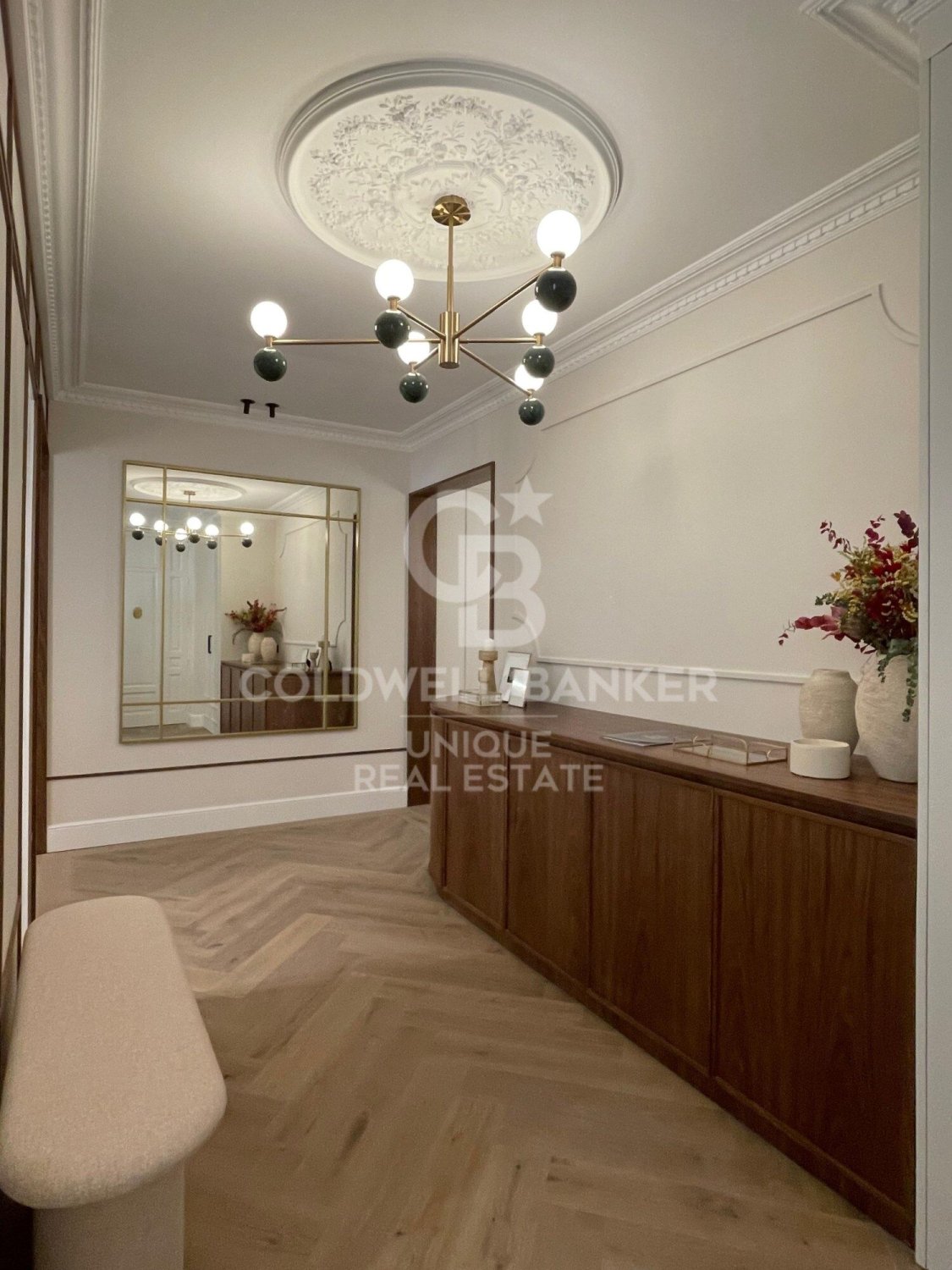 Appartamento a Madrid, Spagna 4 camere da letto, 256 mq. N° 178738