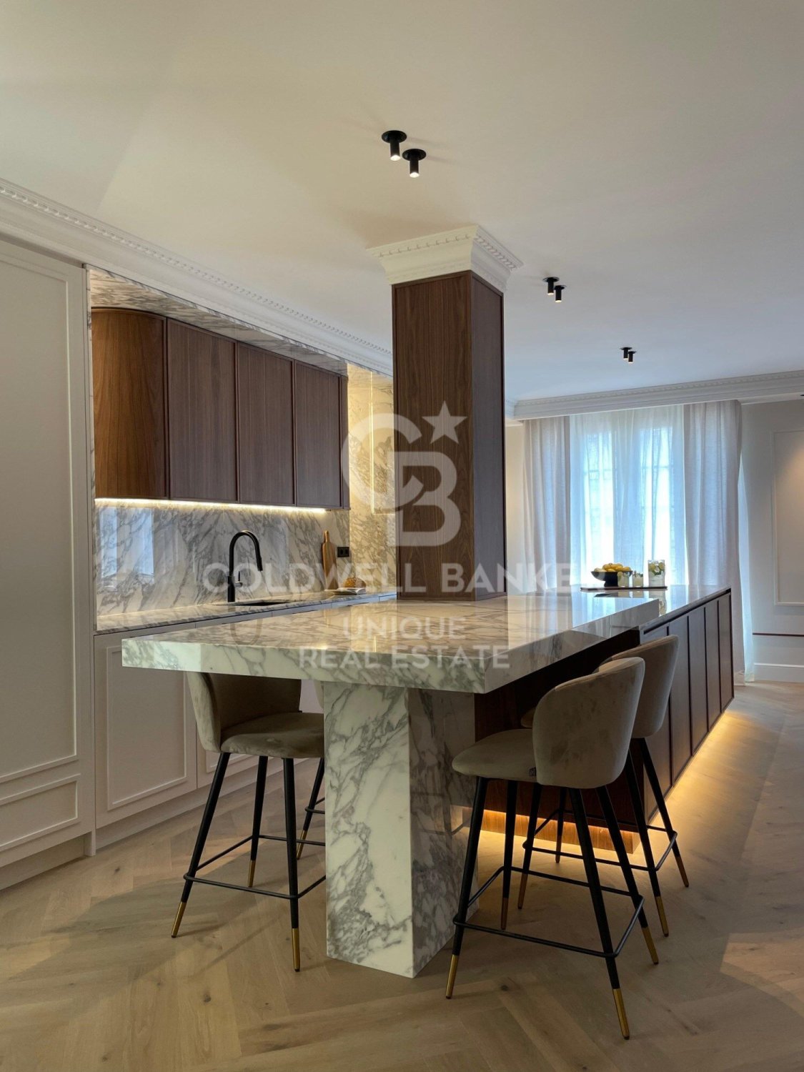 Appartamento a Madrid, Spagna 4 camere da letto, 256 mq. N° 178738