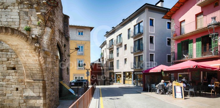 Lägenhet i Girona, Spanien 3 sovrum, 94 kvm. Nr. 178736