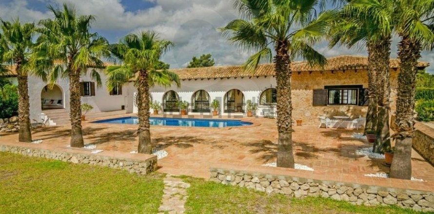 House à Benissa, Alicante, Espagne 7 chambres, 691 m2 No. 178734