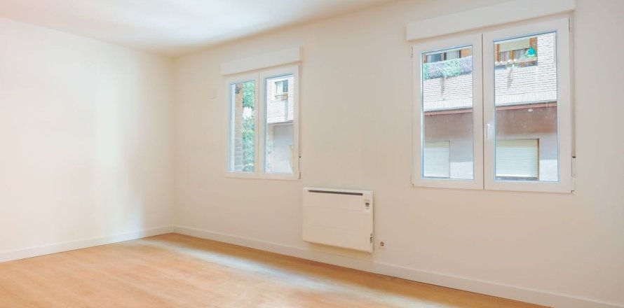 Apartament w Madrid, Hiszpania 2 sypialnie, 88 mkw. nr 180039