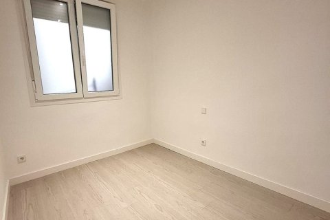 Apartamento en venta en Madrid, España 2 dormitorios, 64 m2 No. 180038 - foto 6