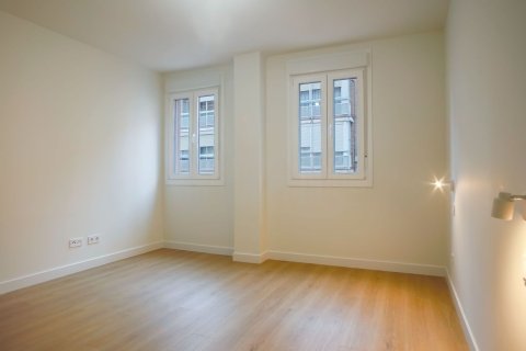 Apartment à vendre à Madrid, Espagne, 2 chambres, 91 m2 No. 180040 - photo 6