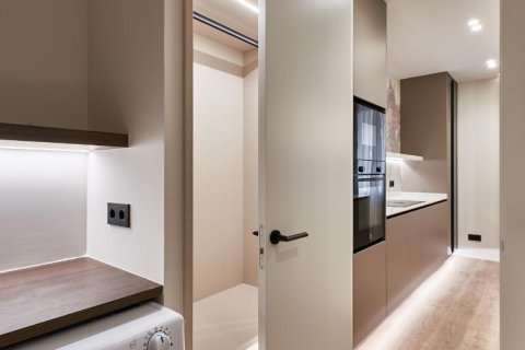 Huoneisto myytävänä Madrid, Espanja, 3 makuuhuonetta, 152 m2 No. 179959 - kuva 6