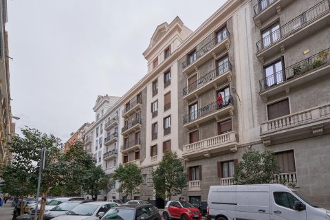 Huoneisto myytävänä Madrid, Espanja, 3 makuuhuonetta, 152 m2 No. 179959 - kuva 14