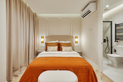 Villa for sale in Madrid, Spain 3 bedrooms, 155 sq.m. No. 179955 - photo 16