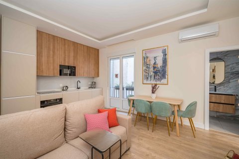 Villa till salu i Madrid, Spanien 1 sovrum, 54 kvm. Nr. 179961 - foto 5