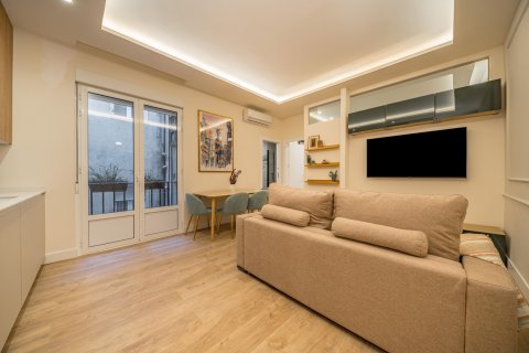 Villa till salu i Madrid, Spanien 1 sovrum, 54 kvm. Nr. 179961 - foto 3