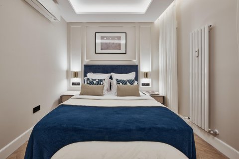 Villa till salu i Madrid, Spanien 3 sovrum, 129 kvm. Nr. 179957 - foto 12