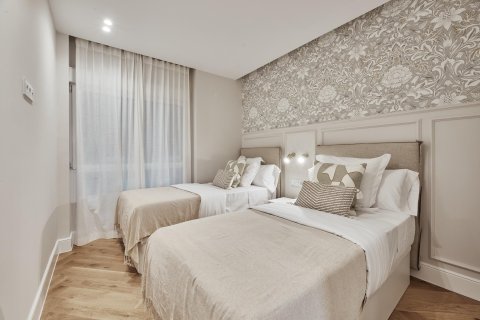 Dzīvoklis pārdošanā Madrid, Spānijā 3 istabas, 141 m2 Nr. 179956 - attēls 26