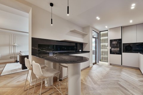 Dzīvoklis pārdošanā Madrid, Spānijā 3 istabas, 141 m2 Nr. 179956 - attēls 13