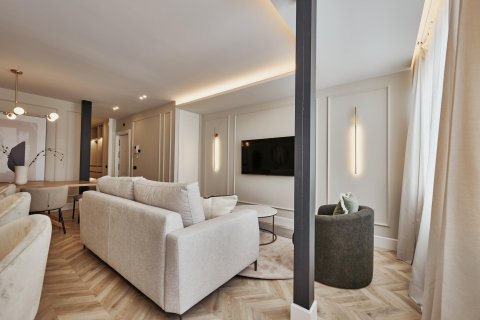 Wohnung zum Verkauf in Madrid, Spanien 2 Schlafzimmer, 89 m2 Nr. 179958 - Foto 4