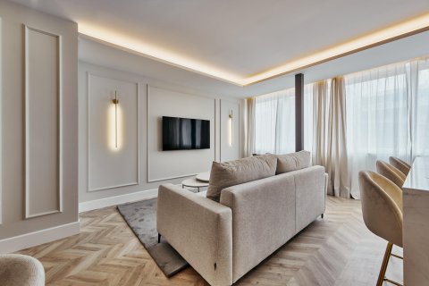 Wohnung zum Verkauf in Madrid, Spanien 2 Schlafzimmer, 89 m2 Nr. 179958 - Foto 3