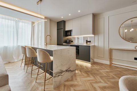 Wohnung zum Verkauf in Madrid, Spanien 2 Schlafzimmer, 89 m2 Nr. 179958 - Foto 7
