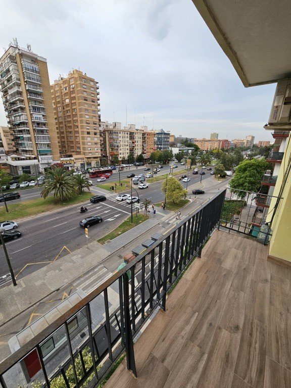 Квартира в Валенсия, Испания 3 спальни, 78м2 №133432