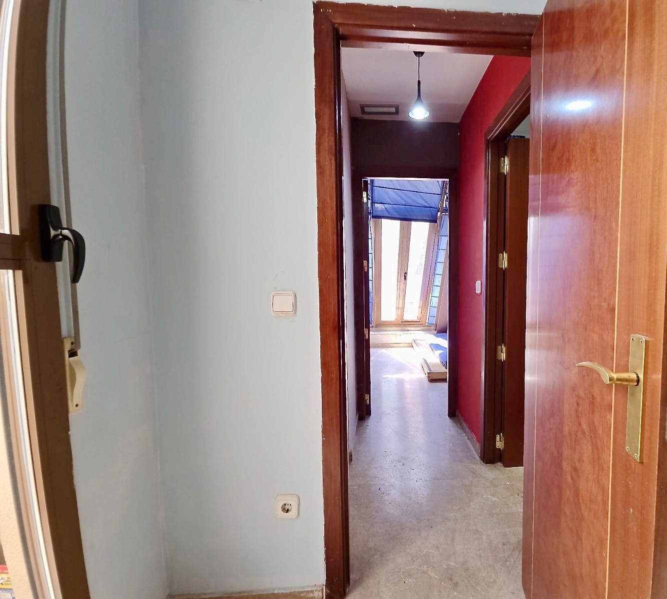 Apartment in Valencia, Spain 3 bedrooms, 118 sq.m. No. 133438