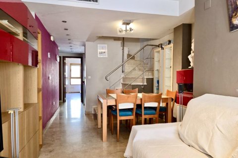 Huoneisto myytävänä Valencia, Espanja, 3 makuuhuonetta, 118 m2 No. 133438 - kuva 11