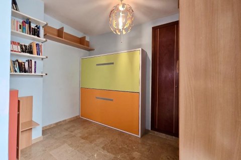 Huoneisto myytävänä Valencia, Espanja, 3 makuuhuonetta, 118 m2 No. 133438 - kuva 18