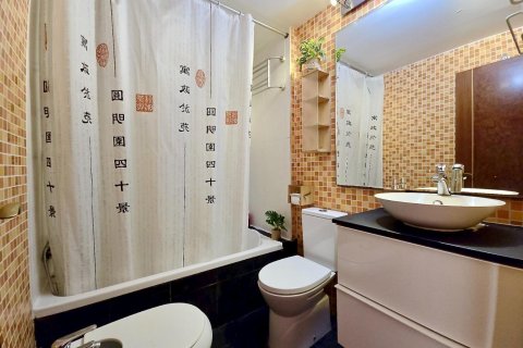 Huoneisto myytävänä Valencia, Espanja, 3 makuuhuonetta, 118 m2 No. 133438 - kuva 5