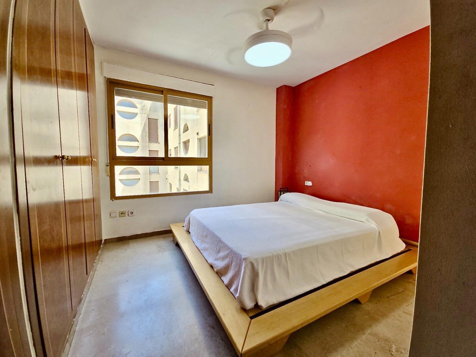 Apartment in Valencia, Spain 3 bedrooms, 118 sq.m. No. 133438