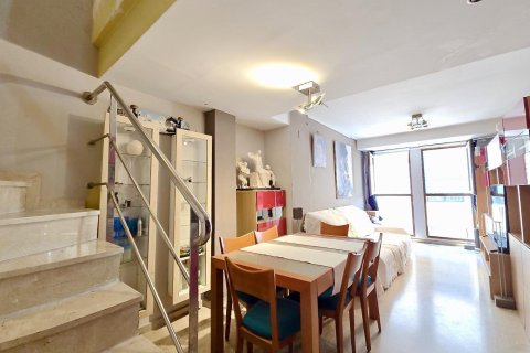 Huoneisto myytävänä Valencia, Espanja, 3 makuuhuonetta, 118 m2 No. 133438 - kuva 13