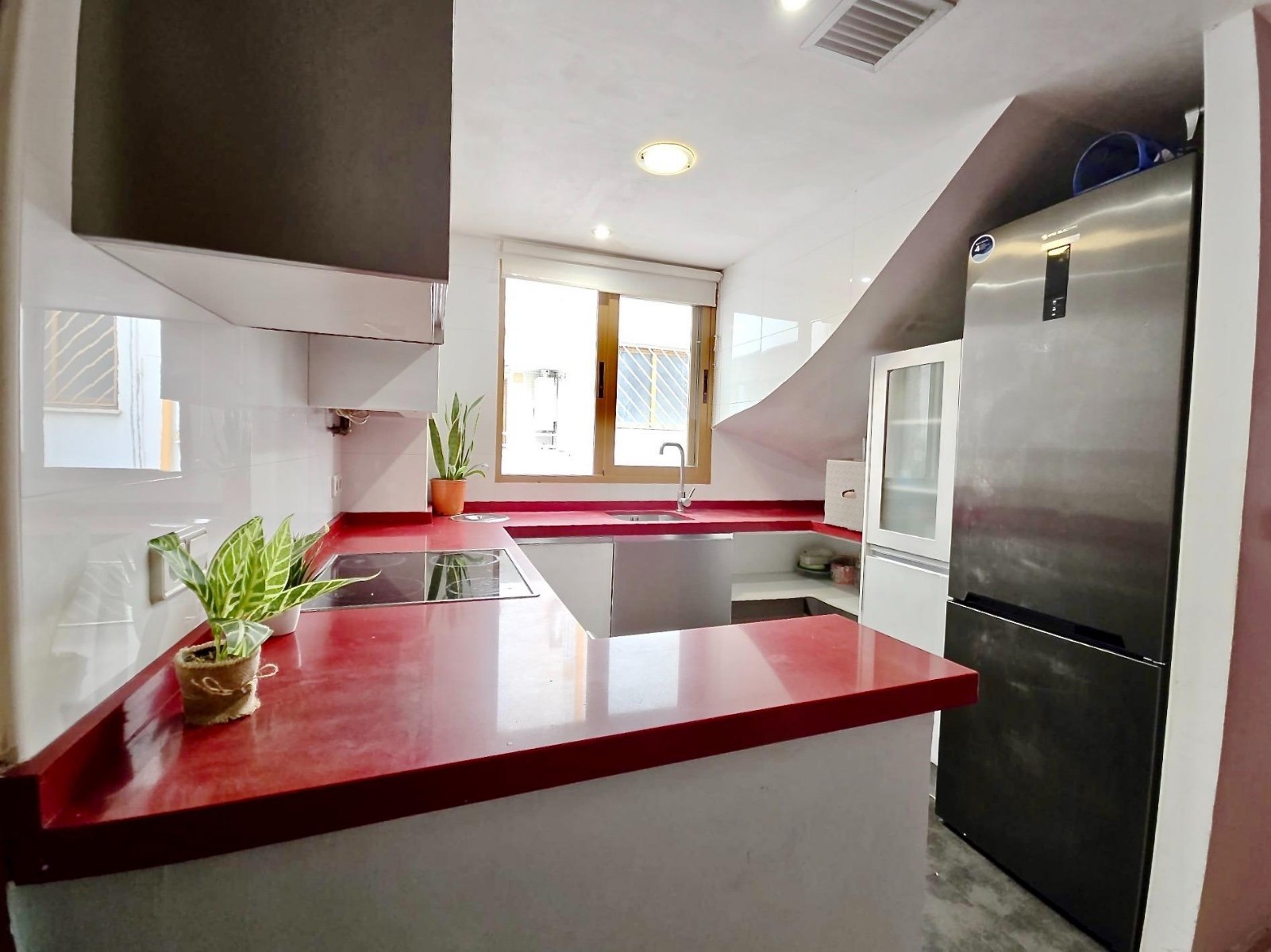 Apartment in Valencia, Spain 3 bedrooms, 118 sq.m. No. 133438