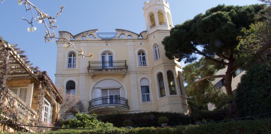 Villa Barcelona, Espagne 2 chambres, 650 m2 No. 133436