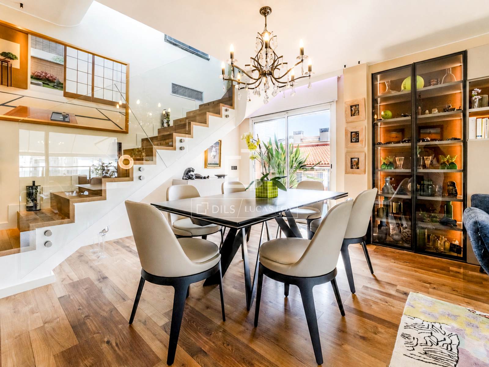 Kattohuoneisto Sitges, Barcelona, Espanja 4 makuuhuonetta, 159 m2 No. 192712
