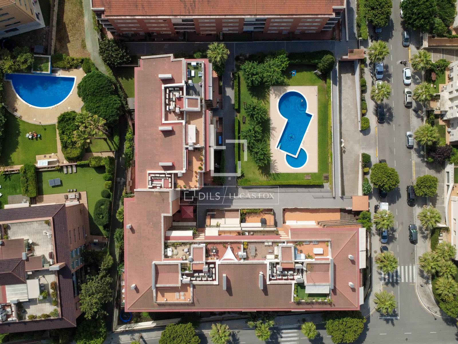 Kattohuoneisto Sitges, Barcelona, Espanja 4 makuuhuonetta, 159 m2 No. 192712