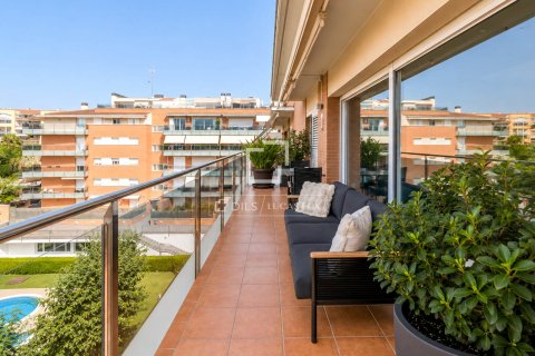 Takvåning till salu i Sitges, Barcelona, Spanien 4 sovrum, 159 kvm. Nr. 192712 - foto 21