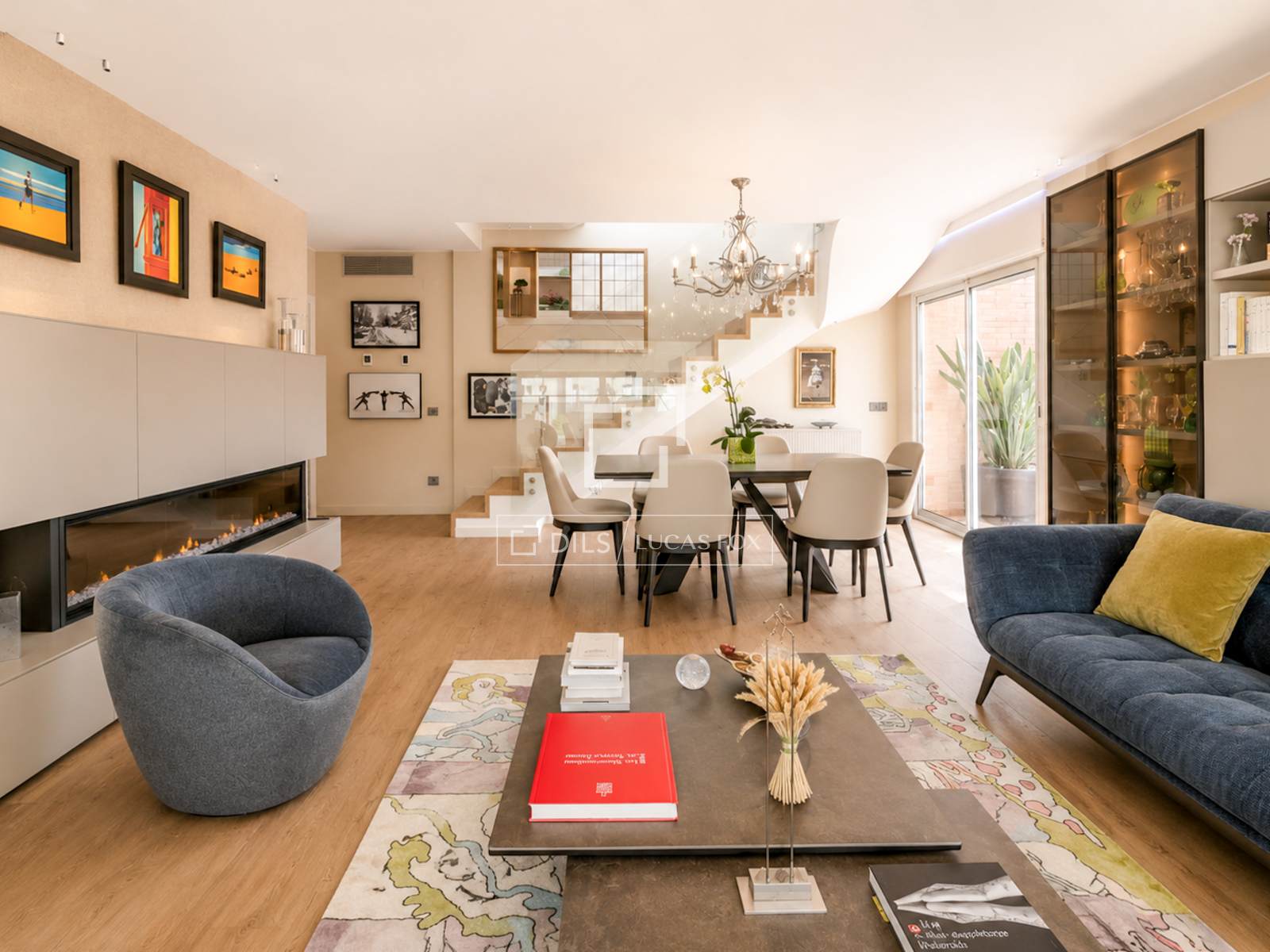 Kattohuoneisto Sitges, Barcelona, Espanja 4 makuuhuonetta, 159 m2 No. 192712