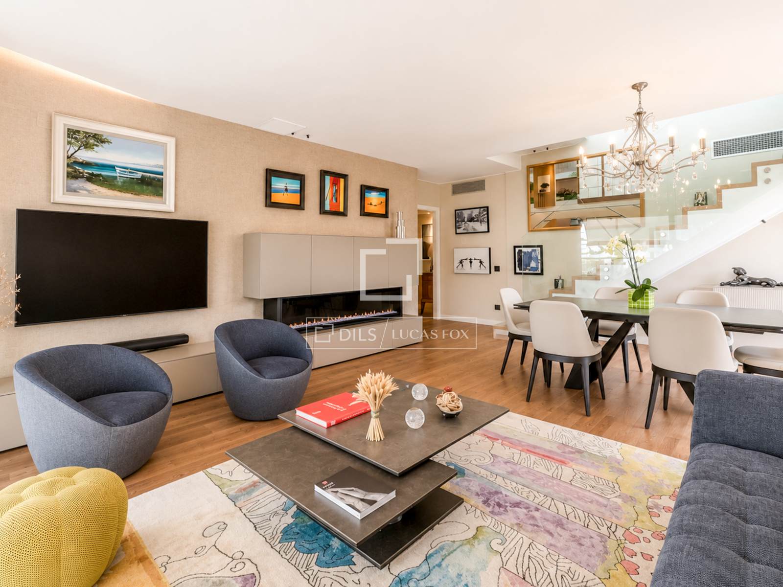 Kattohuoneisto Sitges, Barcelona, Espanja 4 makuuhuonetta, 159 m2 No. 192712