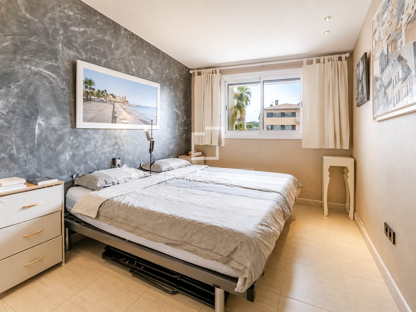Kattohuoneisto Sitges, Barcelona, Espanja 4 makuuhuonetta, 159 m2 No. 192712