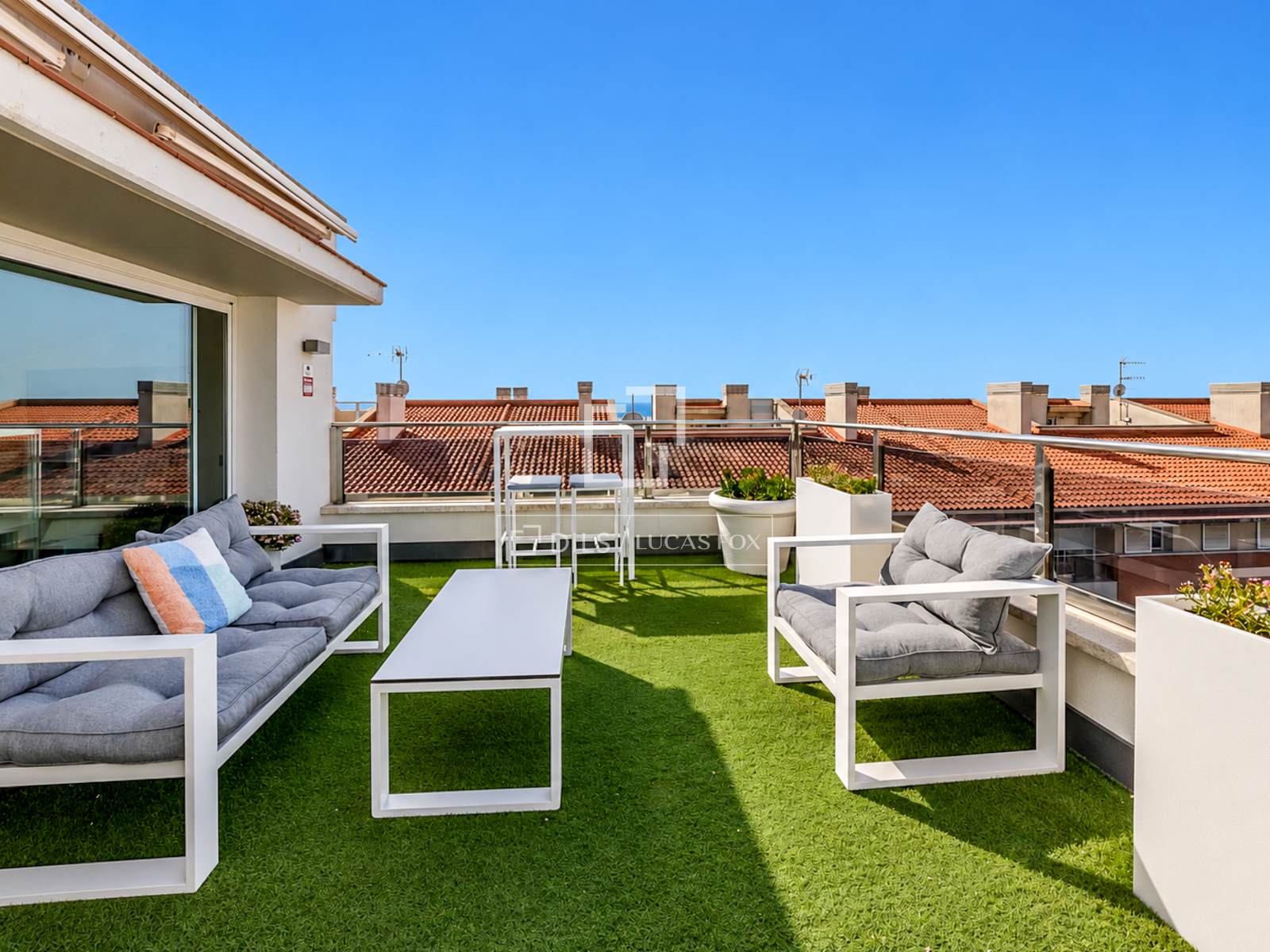 Kattohuoneisto Sitges, Barcelona, Espanja 4 makuuhuonetta, 159 m2 No. 192712