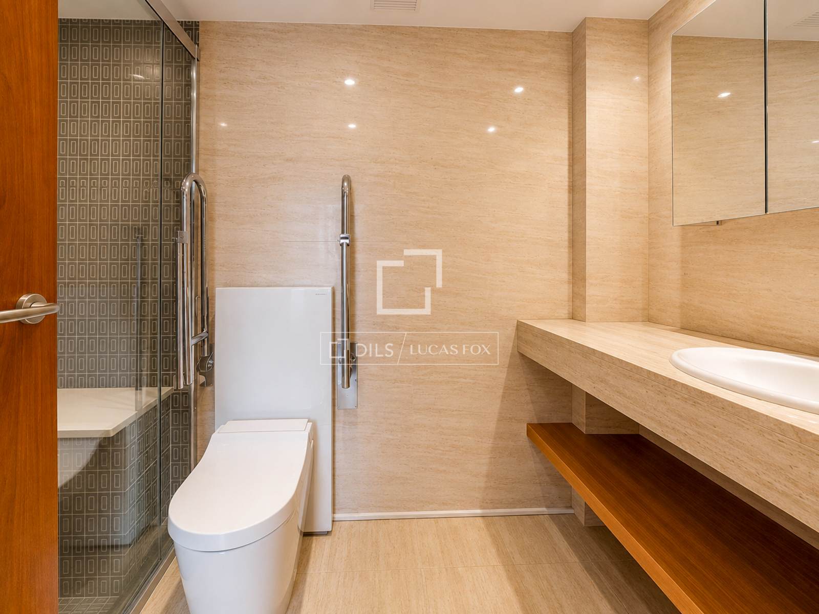 Kattohuoneisto Sitges, Barcelona, Espanja 4 makuuhuonetta, 159 m2 No. 192712