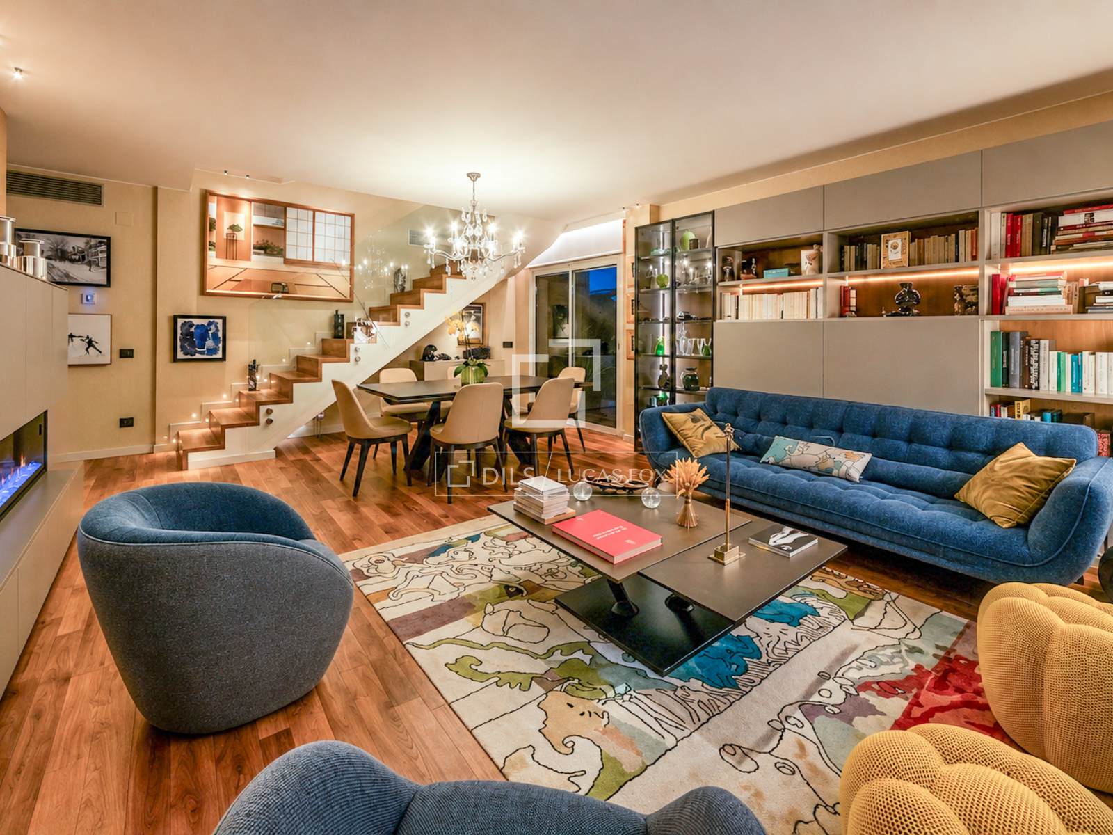 Kattohuoneisto Sitges, Barcelona, Espanja 4 makuuhuonetta, 159 m2 No. 192712