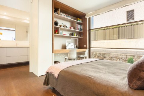Huvila myytävänä Barcelona, Espanja, 6 makuuhuonetta, 728 m2 No. 192709 - kuva 14