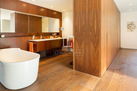 Huvila myytävänä Barcelona, Espanja, 6 makuuhuonetta, 728 m2 No. 192709 - kuva 13