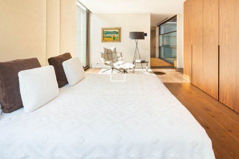 Huvila myytävänä Barcelona, Espanja, 6 makuuhuonetta, 728 m2 No. 192709 - kuva 4