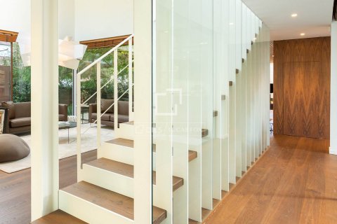 Huvila myytävänä Barcelona, Espanja, 6 makuuhuonetta, 728 m2 No. 192709 - kuva 11