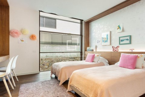 Huvila myytävänä Barcelona, Espanja, 6 makuuhuonetta, 728 m2 No. 192709 - kuva 15