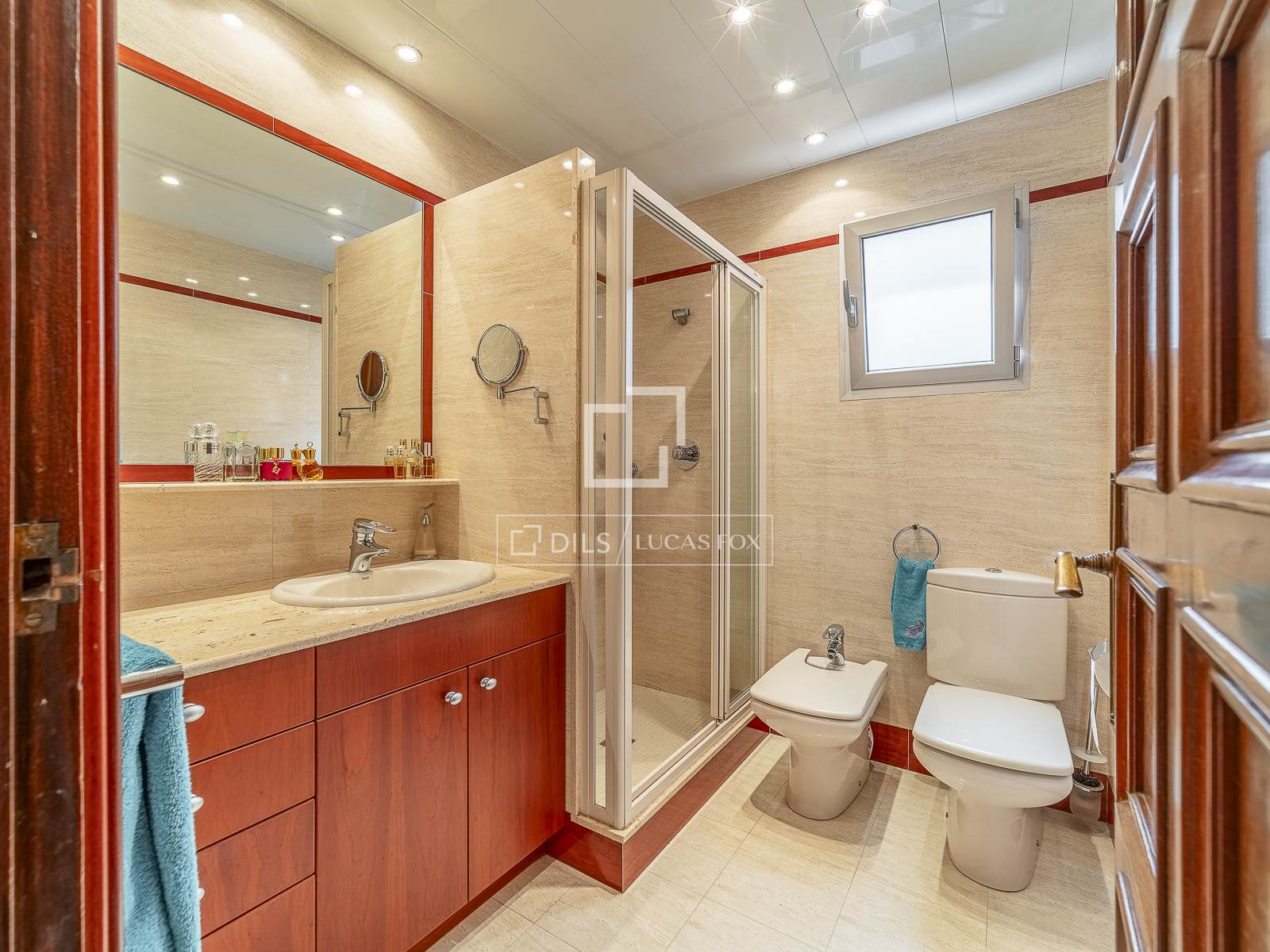 Penthouse w Barcelona, Hiszpania 7 sypialni, 180 mkw. nr 192710