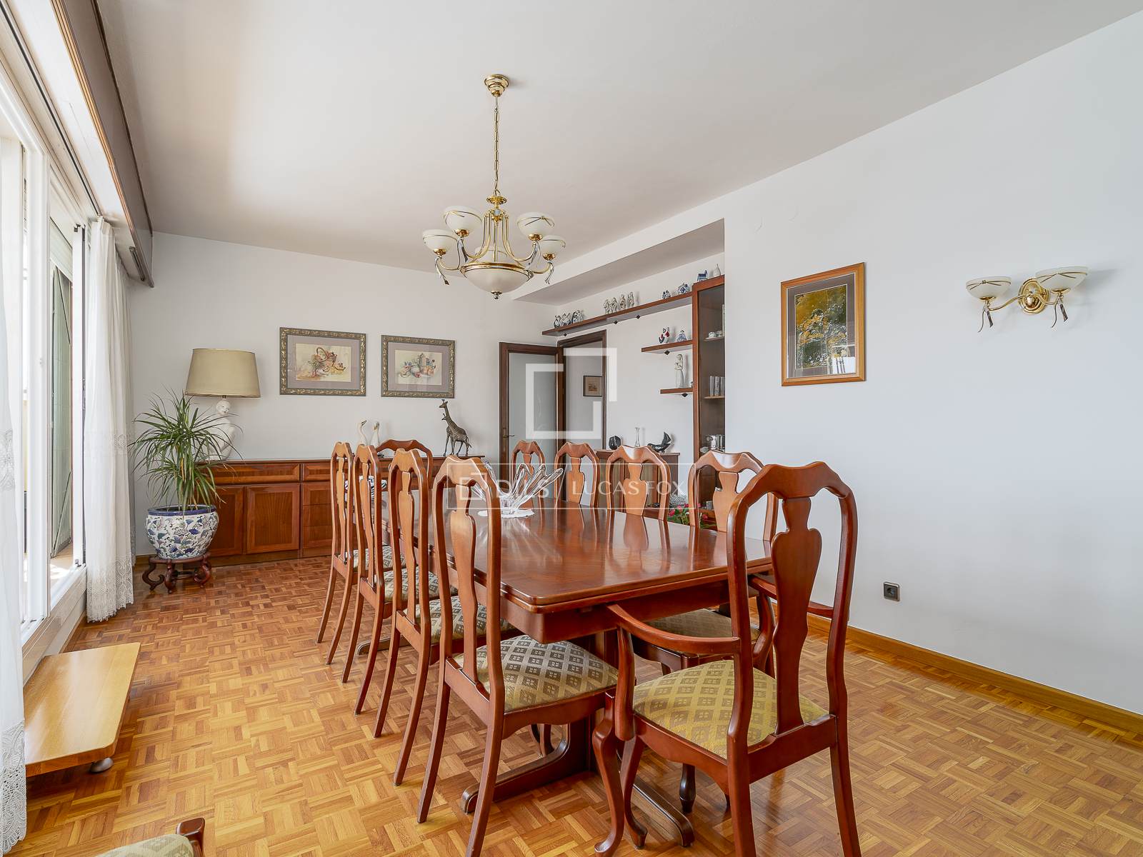 Penthouse w Barcelona, Hiszpania 7 sypialni, 180 mkw. nr 192710