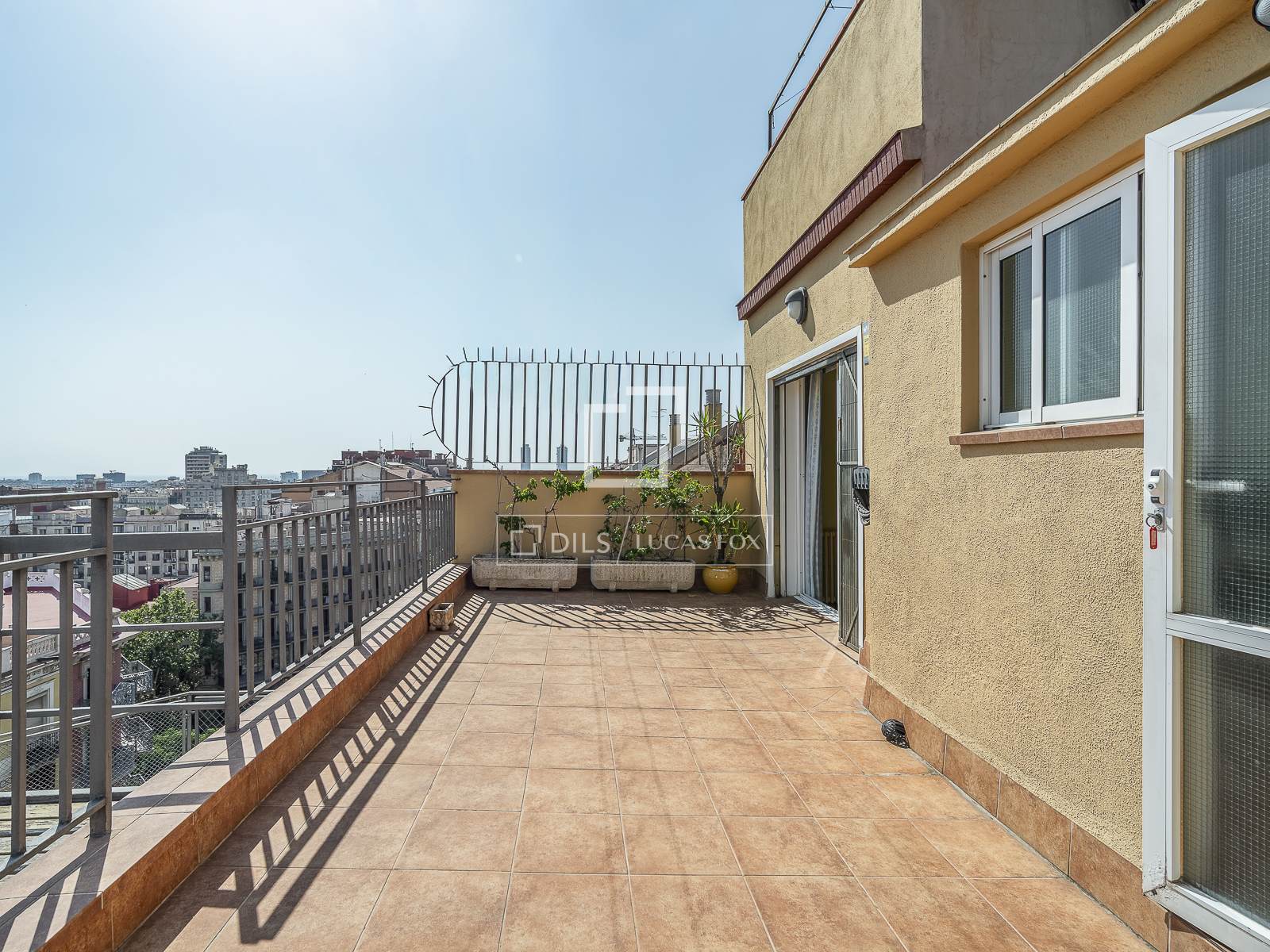 Penthouse w Barcelona, Hiszpania 7 sypialni, 180 mkw. nr 192710