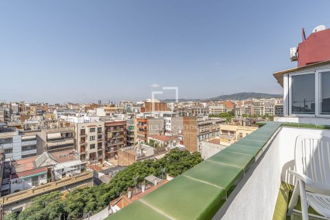 Kattohuoneisto myytävänä Barcelona, Espanja, 7 makuuhuonetta, 180 m2 No. 192710 - kuva 15